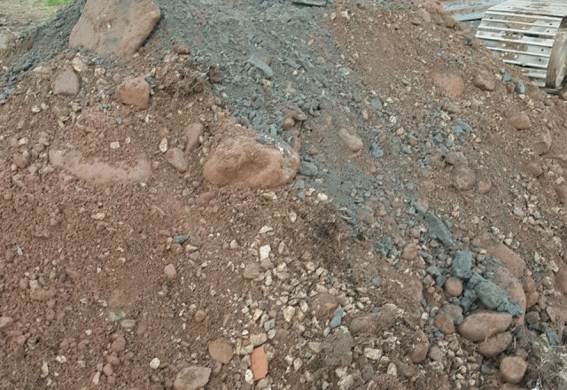 Analisi di terre e rocce da scavo. Foto: © Geo3 Analisi di terre e rocce da scavo. Foto: © Geo3